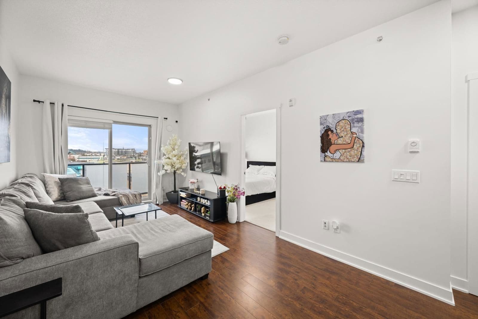 PublicWebsiteListing image 4